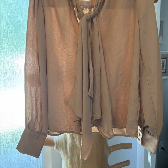 NWT Women's Hyfve Blouse Size Small - Picture 2 of 3